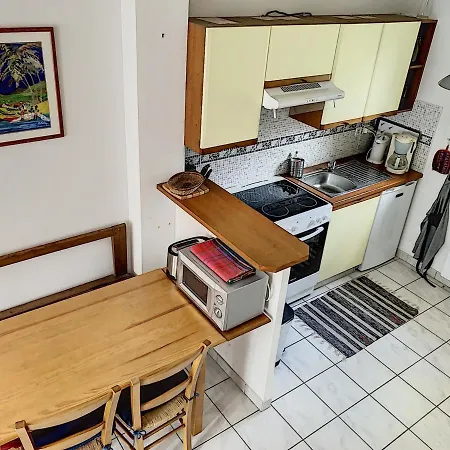 Duplex Avec Terrasse Pres De La Et Commerces - - Fr-1-361-374 * Saint-Pair-sur-Mer