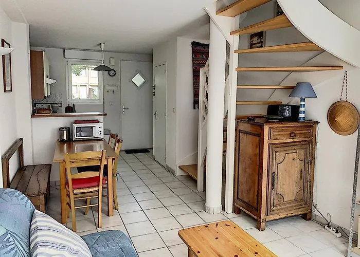 Duplex Avec Terrasse Pres De La Et Commerces - - Fr-1-361-374 * Saint-Pair-sur-Mer