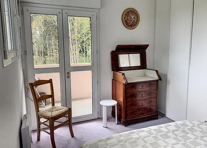 Duplex Avec Terrasse Pres De La Et Commerces - - Fr-1-361-374 Apartament